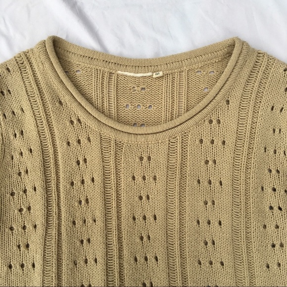 UO Urban Outfitters Tan Beige Camel Dotted Sweater - Picture 3 of 10
